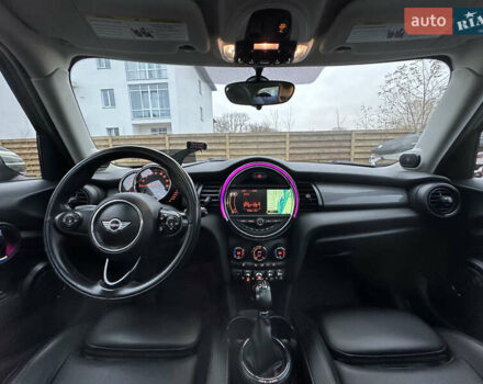 Черный Мини Купер, объемом двигателя 1.5 л и пробегом 163 тыс. км за 12500 $, фото 17 на Automoto.ua