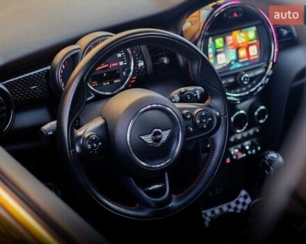 Чорний Міні Cooper, об'ємом двигуна 2 л та пробігом 70 тис. км за 14999 $, фото 13 на Automoto.ua