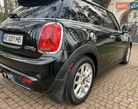 Чорний Міні Cooper, об'ємом двигуна 2 л та пробігом 177 тис. км за 11900 $, фото 32 на Automoto.ua