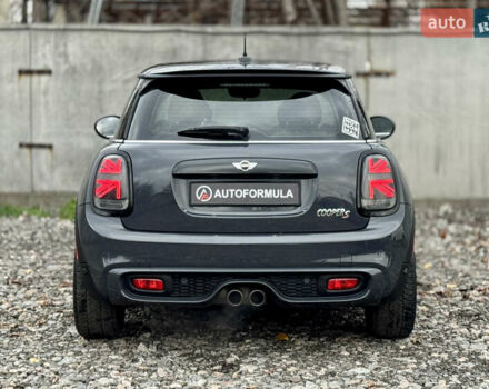 Черный Мини Купер, объемом двигателя 2 л и пробегом 155 тыс. км за 13490 $, фото 7 на Automoto.ua