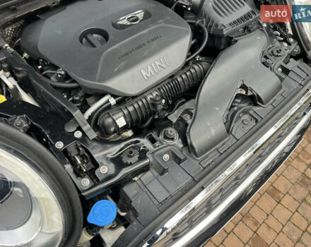 Чорний Міні Cooper, об'ємом двигуна 2 л та пробігом 177 тис. км за 11900 $, фото 103 на Automoto.ua