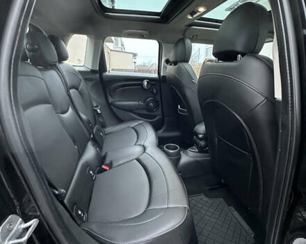 Черный Мини Купер, объемом двигателя 1.5 л и пробегом 163 тыс. км за 12500 $, фото 24 на Automoto.ua