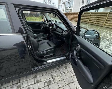Черный Мини Купер, объемом двигателя 1.5 л и пробегом 163 тыс. км за 12500 $, фото 25 на Automoto.ua