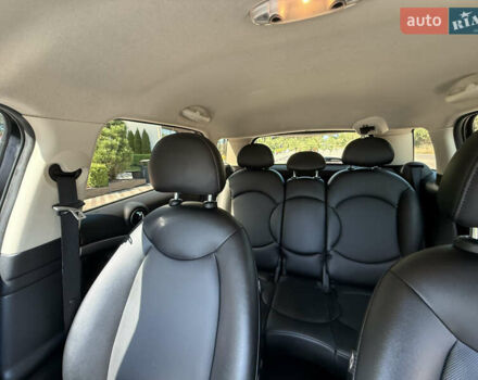 Мини Купер 2015 в Ужгороде на Automoto.ua Черный Мини Купер, объемом двигателя 1.6 л и пробегом 123 тыс. км за 11200 $, фото 23 на Automoto.ua