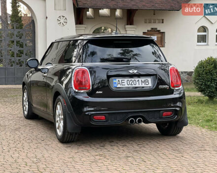 Чорний Міні Cooper, об'ємом двигуна 2 л та пробігом 177 тис. км за 11900 $, фото 16 на Automoto.ua