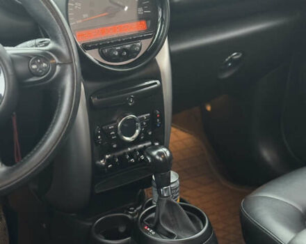 Черный Мини Купер, объемом двигателя 1.6 л и пробегом 126 тыс. км за 10999 $, фото 6 на Automoto.ua