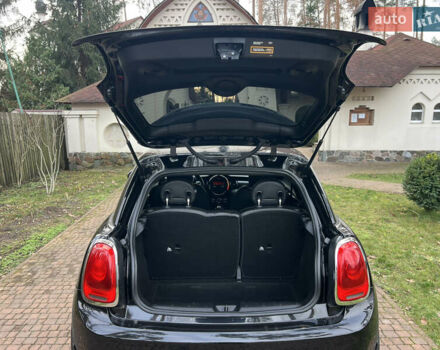 Чорний Міні Cooper, об'ємом двигуна 2 л та пробігом 177 тис. км за 11900 $, фото 34 на Automoto.ua