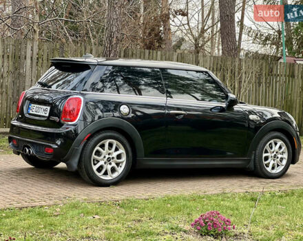 Чорний Міні Cooper, об'ємом двигуна 2 л та пробігом 177 тис. км за 11900 $, фото 7 на Automoto.ua