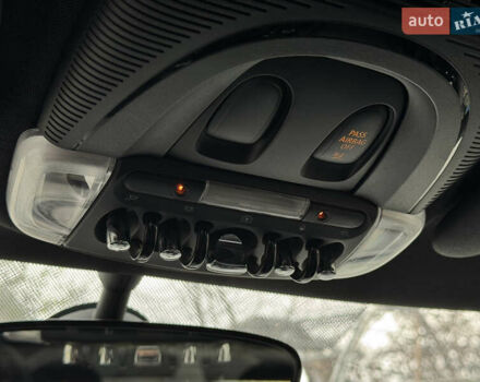 Черный Мини Купер, объемом двигателя 2 л и пробегом 155 тыс. км за 13490 $, фото 25 на Automoto.ua