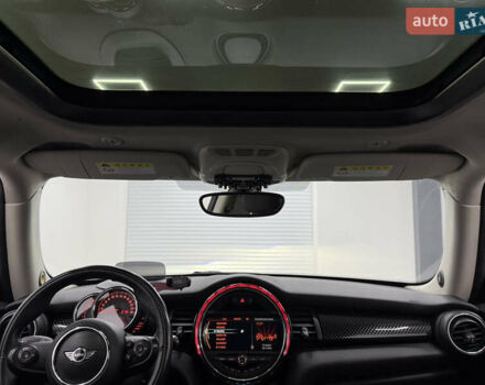 Черный Мини Купер, объемом двигателя 0 л и пробегом 53 тыс. км за 16999 $, фото 15 на Automoto.ua