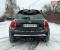 Черный Мини Купер, объемом двигателя 2 л и пробегом 128 тыс. км за 15700 $, фото 4 на Automoto.ua