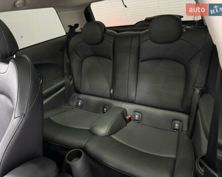 Черный Мини Купер, объемом двигателя 0 л и пробегом 53 тыс. км за 16999 $, фото 27 на Automoto.ua