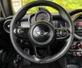 Черный Мини Купер, объемом двигателя 1.5 л и пробегом 125 тыс. км за 6000 $, фото 10 на Automoto.ua