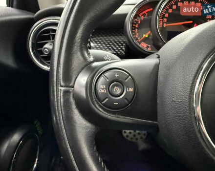 Черный Мини Купер, объемом двигателя 0 л и пробегом 53 тыс. км за 16999 $, фото 12 на Automoto.ua