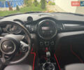 Чорний Міні Cooper, об'ємом двигуна 2 л та пробігом 145 тис. км за 11999 $, фото 12 на Automoto.ua