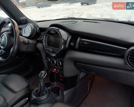 Черный Мини Купер, объемом двигателя 2 л и пробегом 128 тыс. км за 15700 $, фото 14 на Automoto.ua