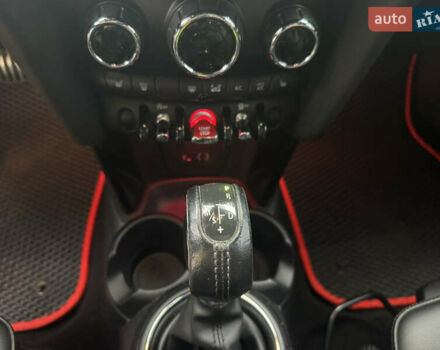 Мини Купер 2016 в Киеве на Automoto.ua Черный Мини Купер, объемом двигателя 2 л и пробегом 142 тыс. км за 14500 $, фото 13 на Automoto.ua