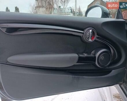 Черный Мини Купер, объемом двигателя 2 л и пробегом 128 тыс. км за 15700 $, фото 12 на Automoto.ua