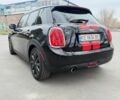 Чорний Міні Cooper, об'ємом двигуна 1.5 л та пробігом 62 тис. км за 13000 $, фото 3 на Automoto.ua