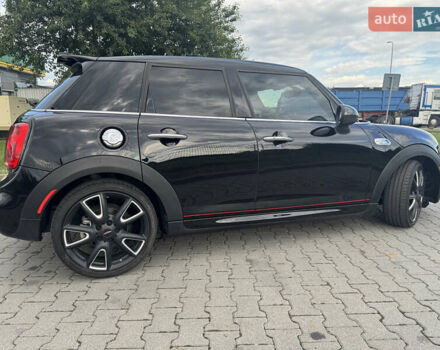 Черный Мини Купер, объемом двигателя 2 л и пробегом 34 тыс. км за 23000 $, фото 11 на Automoto.ua
