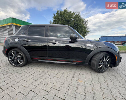 Черный Мини Купер, объемом двигателя 2 л и пробегом 34 тыс. км за 23000 $, фото 12 на Automoto.ua
