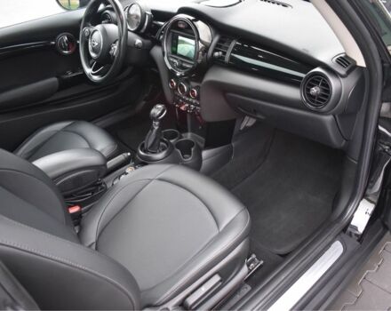 Чорний Міні Cooper, об'ємом двигуна 1.5 л та пробігом 85 тис. км за 13700 $, фото 7 на Automoto.ua