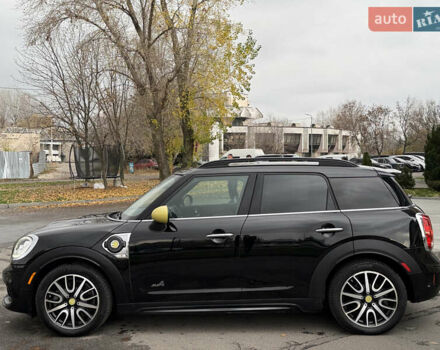 Черный Мини Купер, объемом двигателя 1.5 л и пробегом 108 тыс. км за 21100 $, фото 3 на Automoto.ua