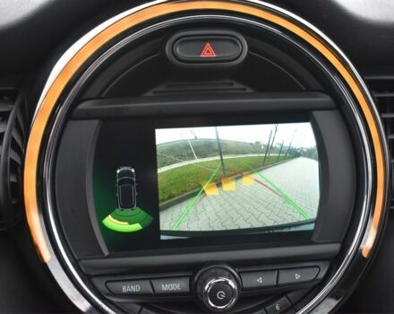 Чорний Міні Cooper, об'ємом двигуна 1.5 л та пробігом 85 тис. км за 13700 $, фото 9 на Automoto.ua