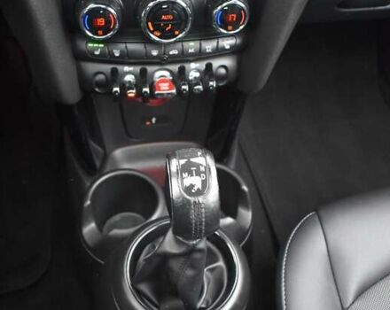 Чорний Міні Cooper, об'ємом двигуна 1.5 л та пробігом 85 тис. км за 13700 $, фото 6 на Automoto.ua