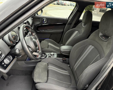 Черный Мини Купер, объемом двигателя 1.5 л и пробегом 108 тыс. км за 21100 $, фото 15 на Automoto.ua