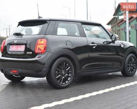 Чорний Міні Cooper, об'ємом двигуна 1.5 л та пробігом 85 тис. км за 13700 $, фото 12 на Automoto.ua