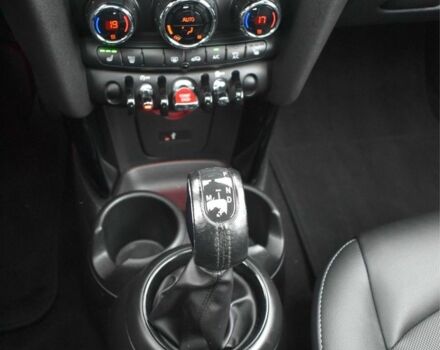 Чорний Міні Cooper, об'ємом двигуна 1.5 л та пробігом 85 тис. км за 13700 $, фото 8 на Automoto.ua