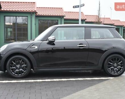 Чорний Міні Cooper, об'ємом двигуна 1.5 л та пробігом 85 тис. км за 13700 $, фото 1 на Automoto.ua