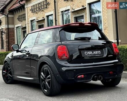 Черный Мини Купер, объемом двигателя 2 л и пробегом 65 тыс. км за 32000 $, фото 12 на Automoto.ua