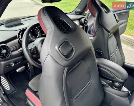 Черный Мини Купер, объемом двигателя 2 л и пробегом 65 тыс. км за 32000 $, фото 37 на Automoto.ua