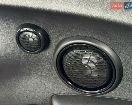 Черный Мини Купер, объемом двигателя 2 л и пробегом 65 тыс. км за 32000 $, фото 41 на Automoto.ua