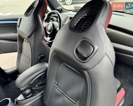 Черный Мини Купер, объемом двигателя 2 л и пробегом 65 тыс. км за 32000 $, фото 38 на Automoto.ua