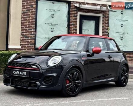 Черный Мини Купер, объемом двигателя 2 л и пробегом 65 тыс. км за 32000 $, фото 6 на Automoto.ua
