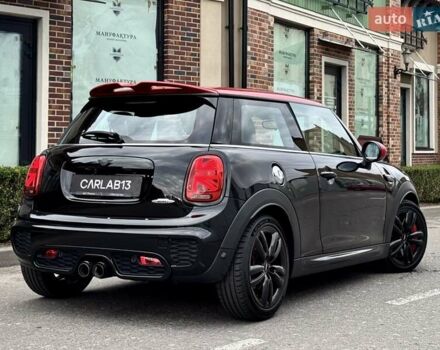 Черный Мини Купер, объемом двигателя 2 л и пробегом 65 тыс. км за 32000 $, фото 9 на Automoto.ua