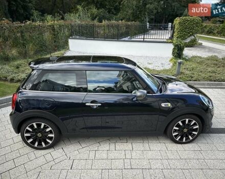 Чорний Міні Cooper, об'ємом двигуна 0 л та пробігом 21 тис. км за 16500 $, фото 3 на Automoto.ua