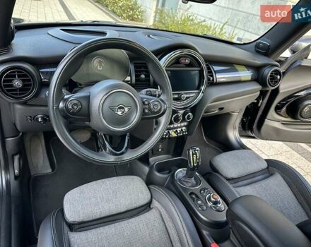 Чорний Міні Cooper, об'ємом двигуна 0 л та пробігом 21 тис. км за 16500 $, фото 7 на Automoto.ua