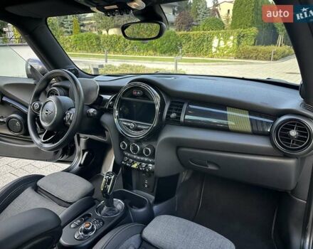 Чорний Міні Cooper, об'ємом двигуна 0 л та пробігом 21 тис. км за 16500 $, фото 8 на Automoto.ua