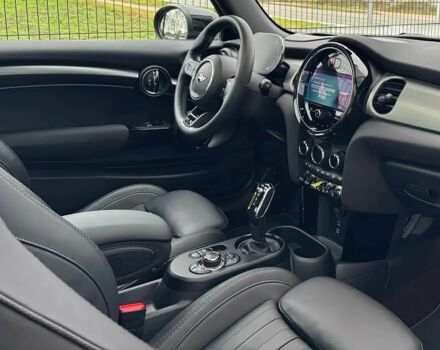 Чорний Міні Cooper, об'ємом двигуна 0 л та пробігом 21 тис. км за 16600 $, фото 7 на Automoto.ua