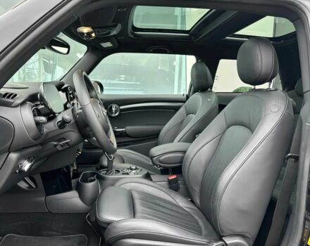 Чорний Міні Cooper, об'ємом двигуна 0 л та пробігом 21 тис. км за 16600 $, фото 8 на Automoto.ua