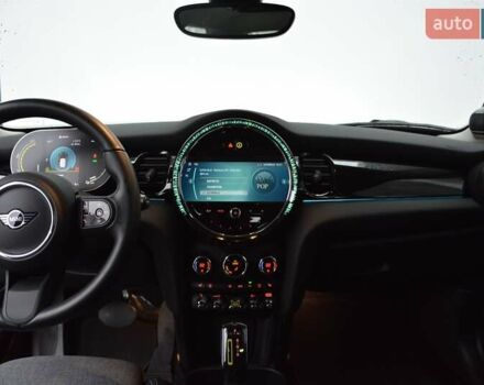 Черный Мини Купер, объемом двигателя 0 л и пробегом 11 тыс. км за 19843 $, фото 5 на Automoto.ua