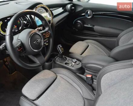 Черный Мини Купер, объемом двигателя 0 л и пробегом 11 тыс. км за 19843 $, фото 3 на Automoto.ua