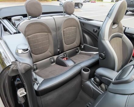 Чорний Міні Cooper, об'ємом двигуна 2 л та пробігом 28 тис. км за 6000 $, фото 13 на Automoto.ua
