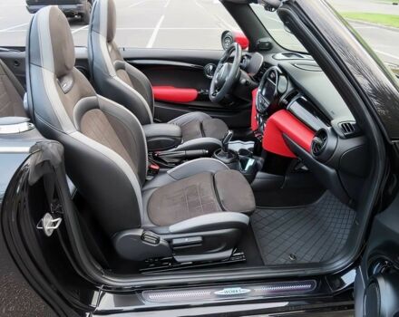 Чорний Міні Cooper, об'ємом двигуна 2 л та пробігом 28 тис. км за 6000 $, фото 11 на Automoto.ua