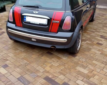 Чорний Міні Cooper, об'ємом двигуна 1.6 л та пробігом 230 тис. км за 4300 $, фото 7 на Automoto.ua