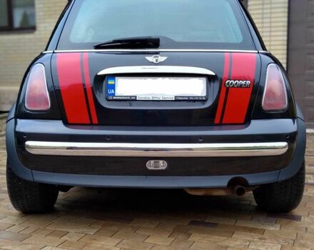 Чорний Міні Cooper, об'ємом двигуна 1.6 л та пробігом 230 тис. км за 4300 $, фото 5 на Automoto.ua